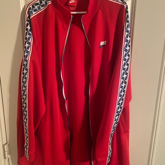 Nike Track jacket size XL Coat - Picture 3 of 4